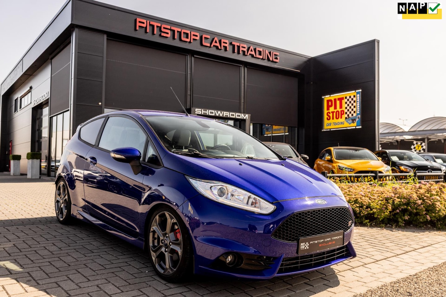 Ford Fiesta - 1.6 ST2 1.6 ST2, 182 PK, Cruise, Camera, RVS-uitlaat, Topstaat! - AutoWereld.nl