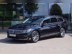 Volkswagen Passat Variant - 1.4 TSI 218 PK GTE Business PHEV, Panoramadak, Trekhaak, Adap. Cruise Control