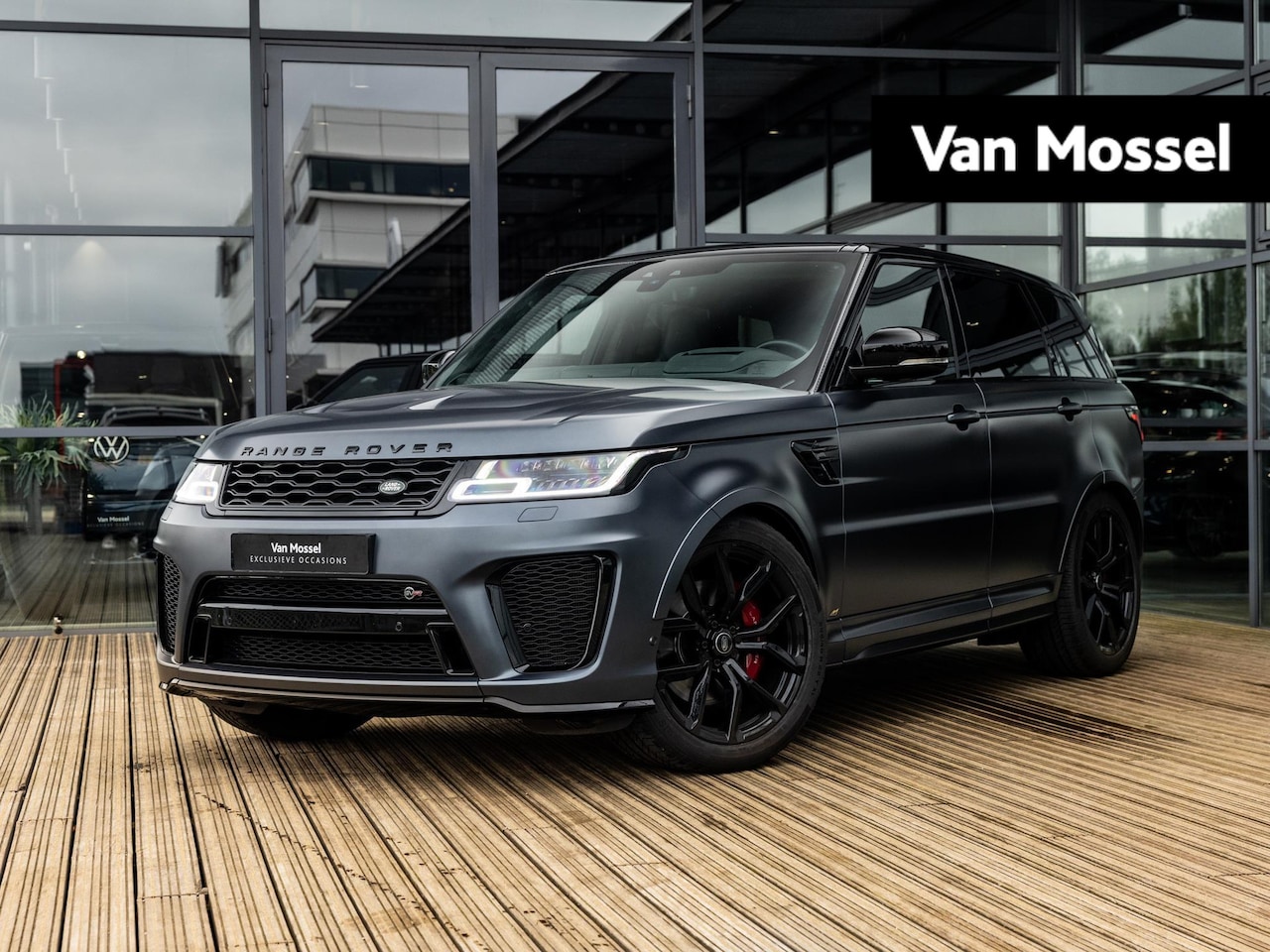 Land Rover Range Rover Sport - 5.0 V8 SC SVR | NL AUTO | PANORAMADAK | MERIDIAN | CARBONDELEN INTERIEUR | SFEERVERLICHTIN - AutoWereld.nl