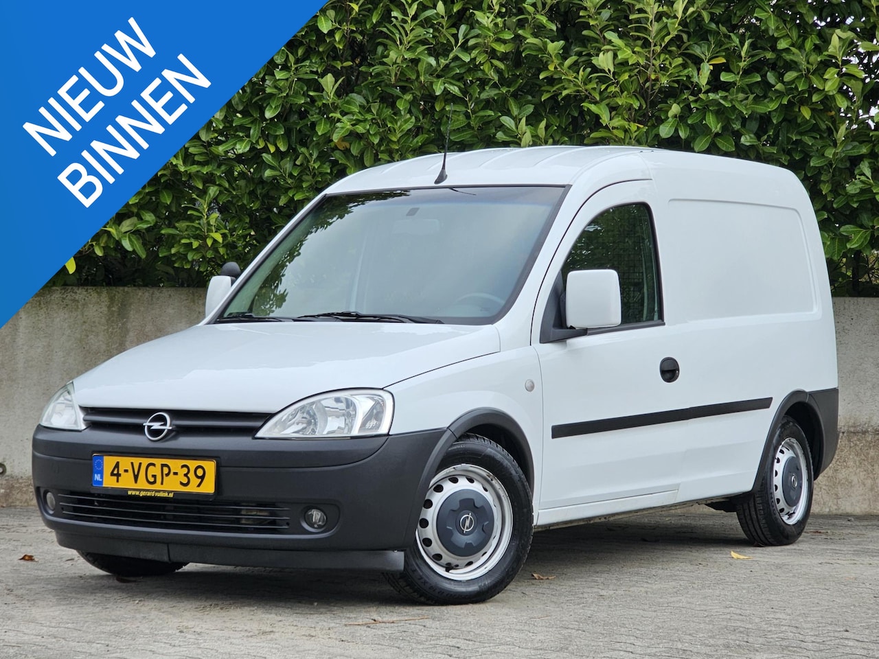 Opel Combo - 1.3 CDTi YOUNGTIMER EN MARGEAUTO! - AutoWereld.nl