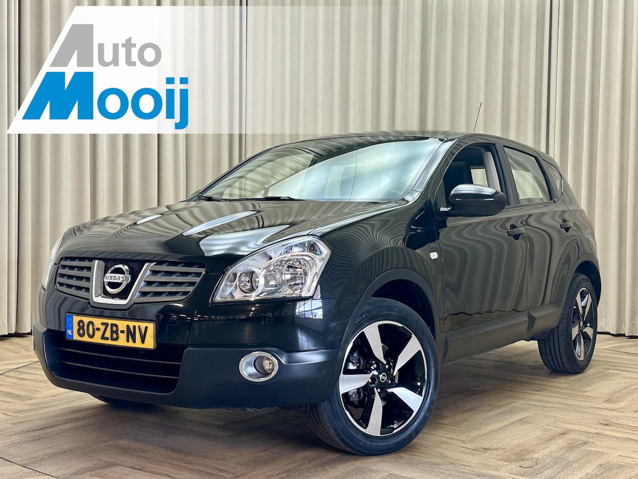 Nissan Qashqai - 2.0 Tekna Pack *Panoramadak* Trekhaak / ECC Clima / Keyless Entry / Cruise Control / 18"LM - AutoWereld.nl