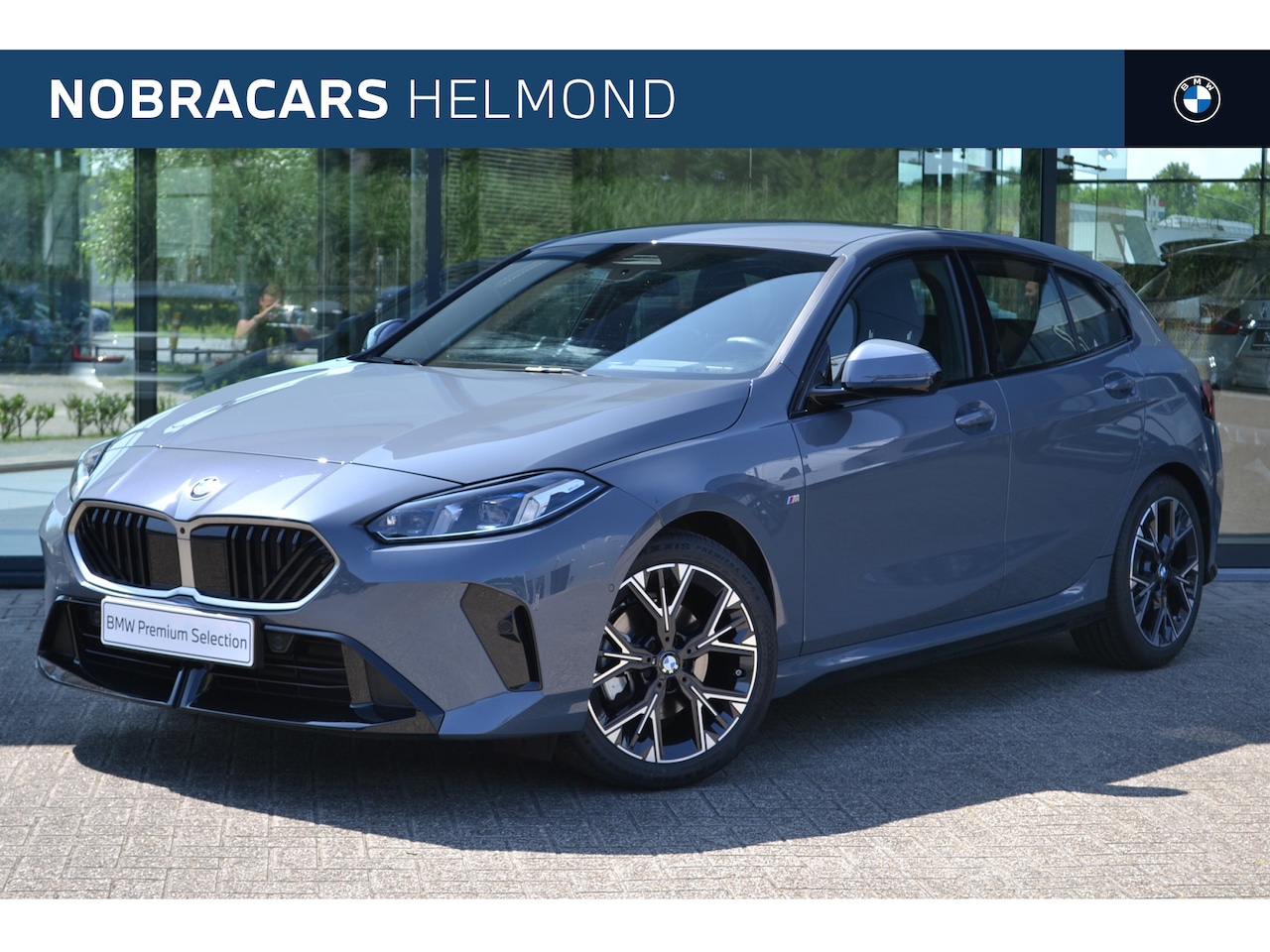 BMW 1-serie - 120 M Sport Automaat / Sportstoelen / M Adaptief onderstel / Comfort Access / Adaptieve LE - AutoWereld.nl