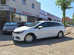 Opel Astra Sports Tourer - 1.2 BUSINESS EXECUTIVE