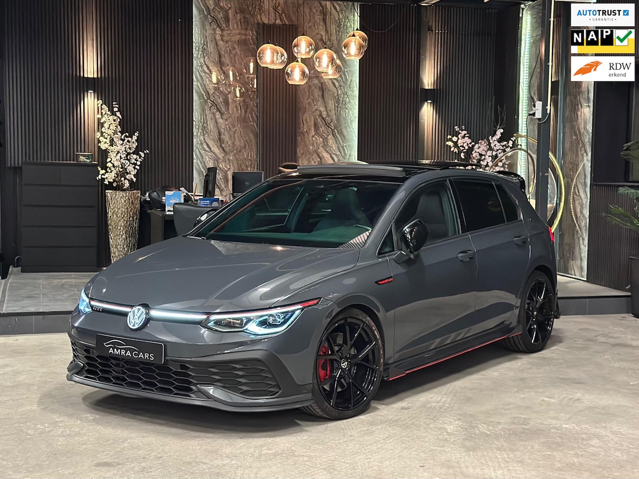Volkswagen Golf - 2.0 TSI GTI|PANO|BOMVOL! - AutoWereld.nl