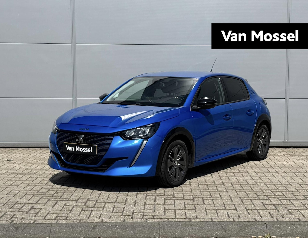Peugeot e-208 - EV Allure 50 kWh | Climate control | Apple Carplay/Android Auto | Parkeersensoren | Keyles - AutoWereld.nl