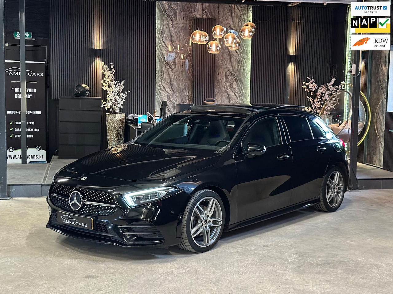 Mercedes-Benz A-klasse - 180|PANO|MEMORY|SFEER|BOMVOL - AutoWereld.nl