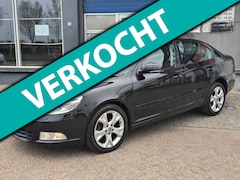 Skoda Octavia - 1.2 TSI Elegance Business Line AUTOMAAT AIRCO PDC TREKHAAK