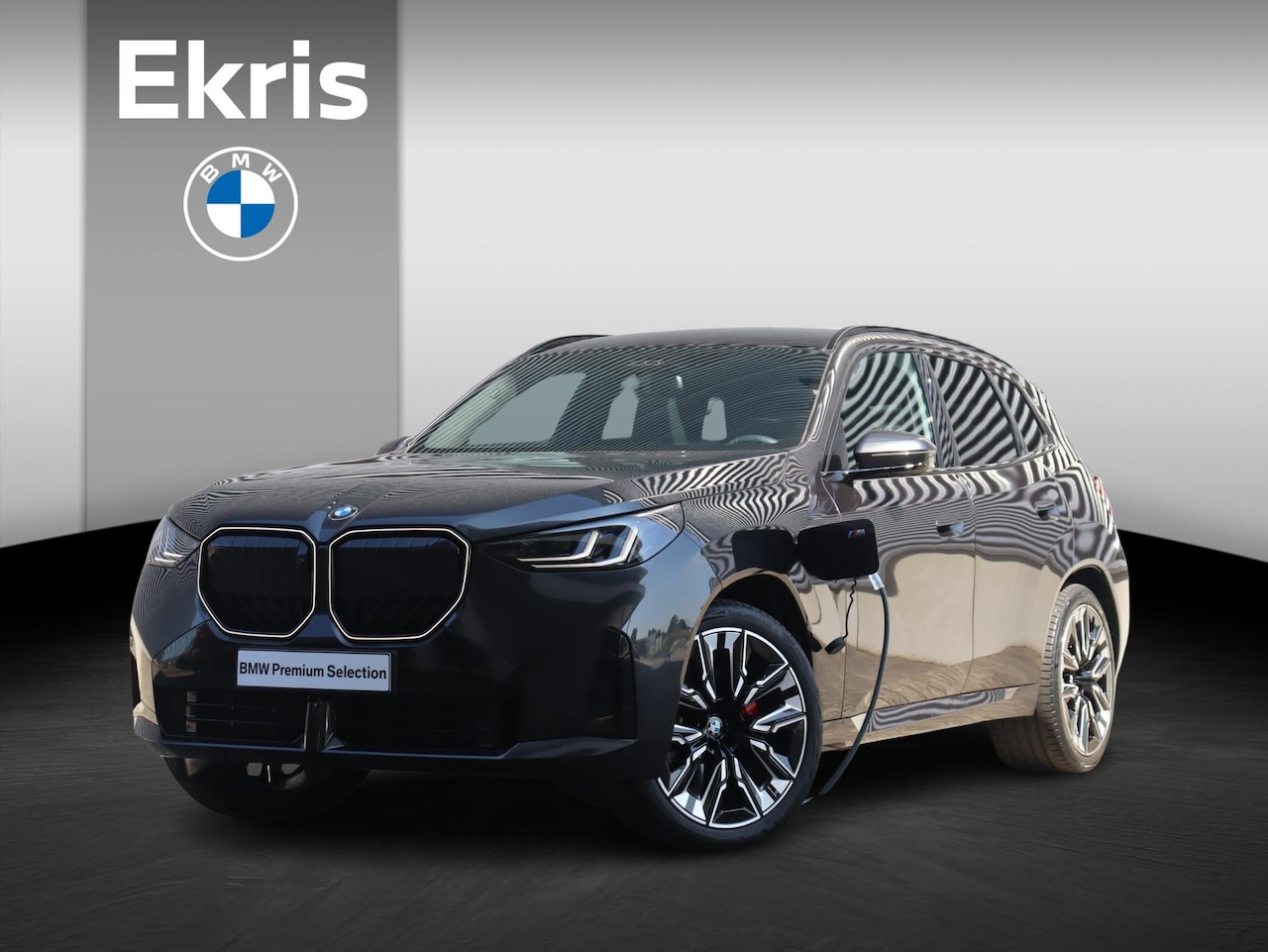 BMW X3 - 30e xDrive | M Sportpakket Pro | Panodak | Professional Pack | Trekhaak | Driving Assistan - AutoWereld.nl