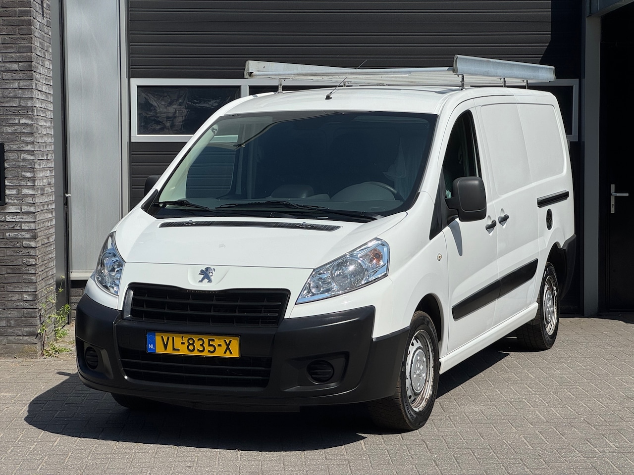 Peugeot Expert - 229 2.0 HDI L2H1 Navteq 2 Dubbele Schuifdeur, Airco, Imperial, NAP - AutoWereld.nl