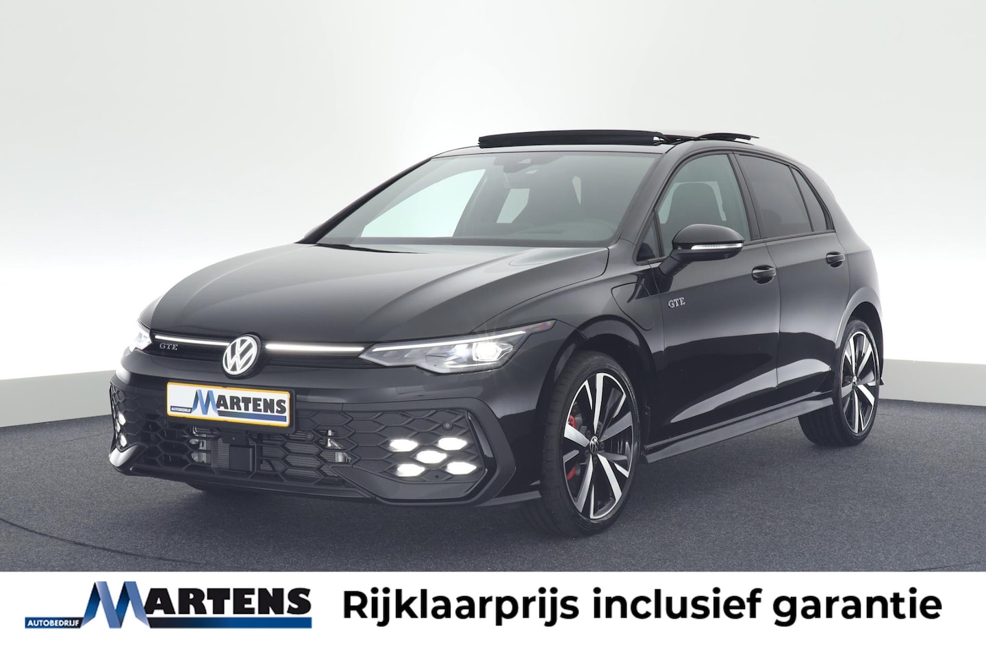 Volkswagen Golf - 1.5 272pk eHybrid GTE Trekhaak 360Camera Head-Up Panoramadak Keyless Navigatie - AutoWereld.nl