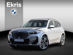 BMW iX1 - eDrive20 | M Sportpakket Pro | Premium Pack | Panodak | Elektr. Stoelen | Harman Kardon |