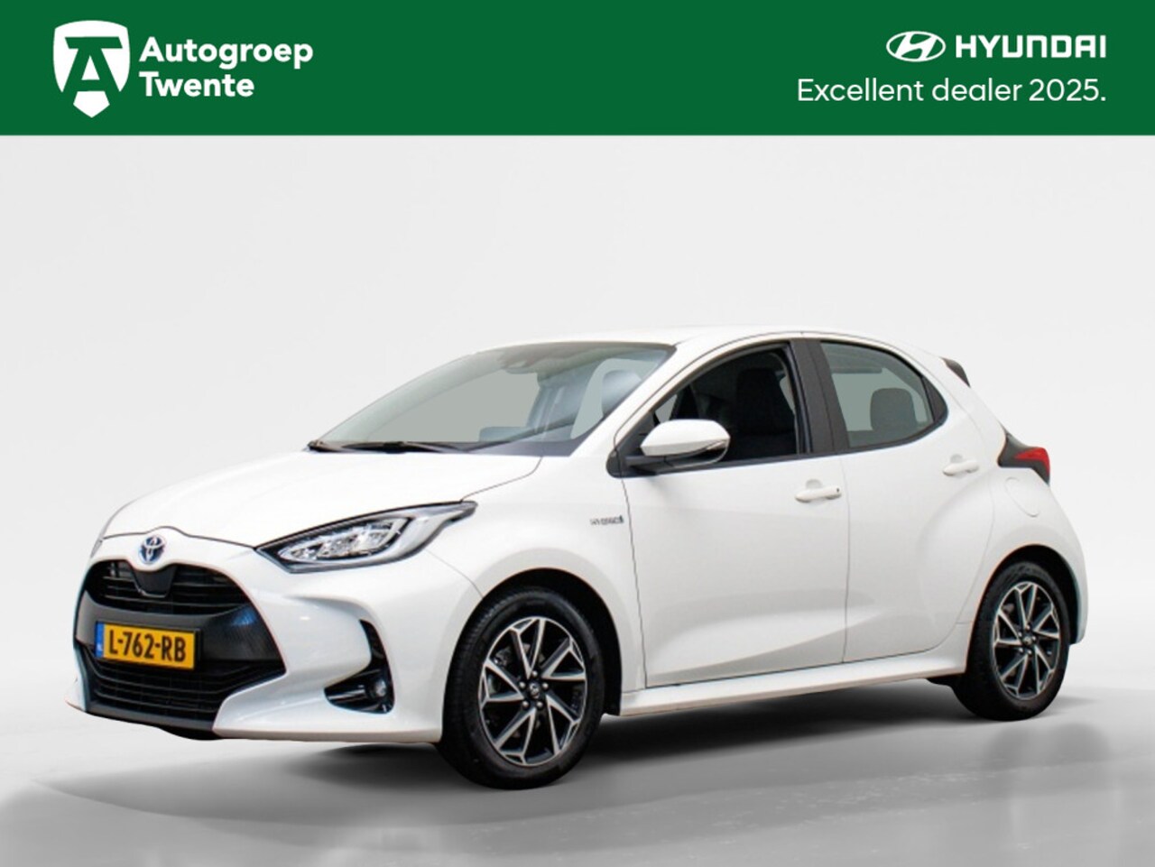Toyota Yaris - 1.5 Hybrid Dynamic | Trekhaak | Camera | Stoelverwarming - AutoWereld.nl