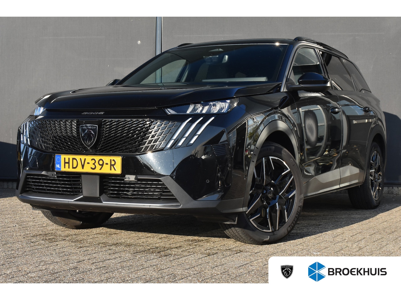 Peugeot 5008 - 1.2 Hybrid 136 Allure 7p. Automaat DEMO-DEAL! | 360 Camera | Drive Assist Pack | Panoramic - AutoWereld.nl