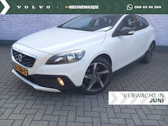 Volvo V40 Cross Country - 1.6 T4 Kinetic | Camera | Automaat | Cruise Control | Afneembare Trekhaak