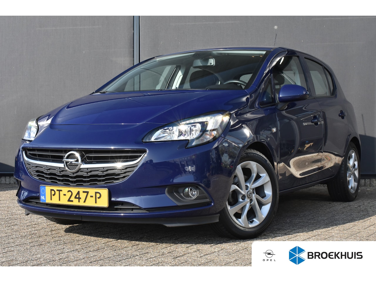 Opel Corsa - 1.4 Online Edition+ | Navigatie | Comfortstoelen | 16"LMV | Airco | Cruise Control | Deale - AutoWereld.nl