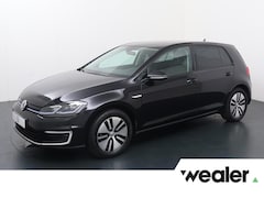Volkswagen e-Golf - E-DITION | 136 PK | Warmtepomp | Adaptive cruise control | Parkeersensoren | Navigatiesyst