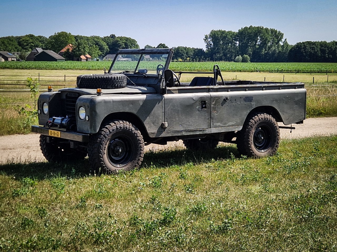 Land Rover 109 - Pick-up KL versie - AutoWereld.nl