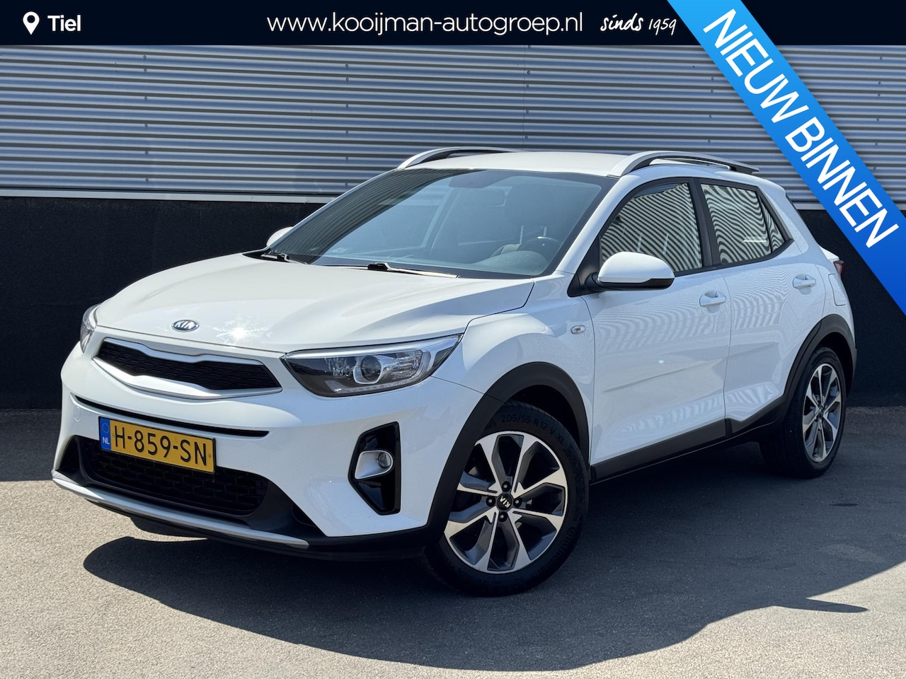 Kia Stonic - 1.0 T-GDi DynamicLine Trekhaak, Navigatie, Achteruitrijcamera, Cruise control, 17" LMV, De - AutoWereld.nl