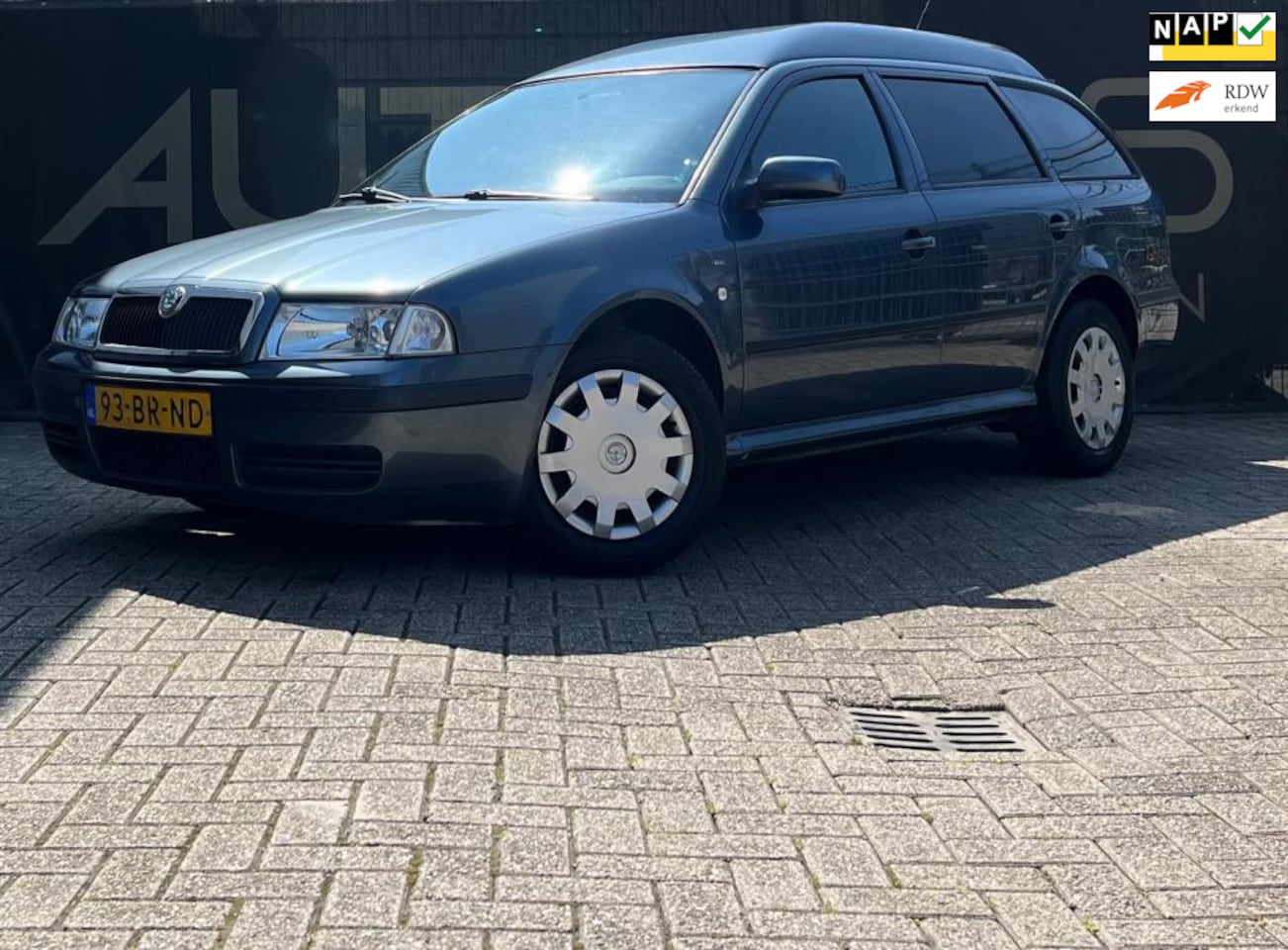 Skoda Octavia - 1.9 TDI Ambiente*Airco*Trekhaak*Grijskenteken* - AutoWereld.nl