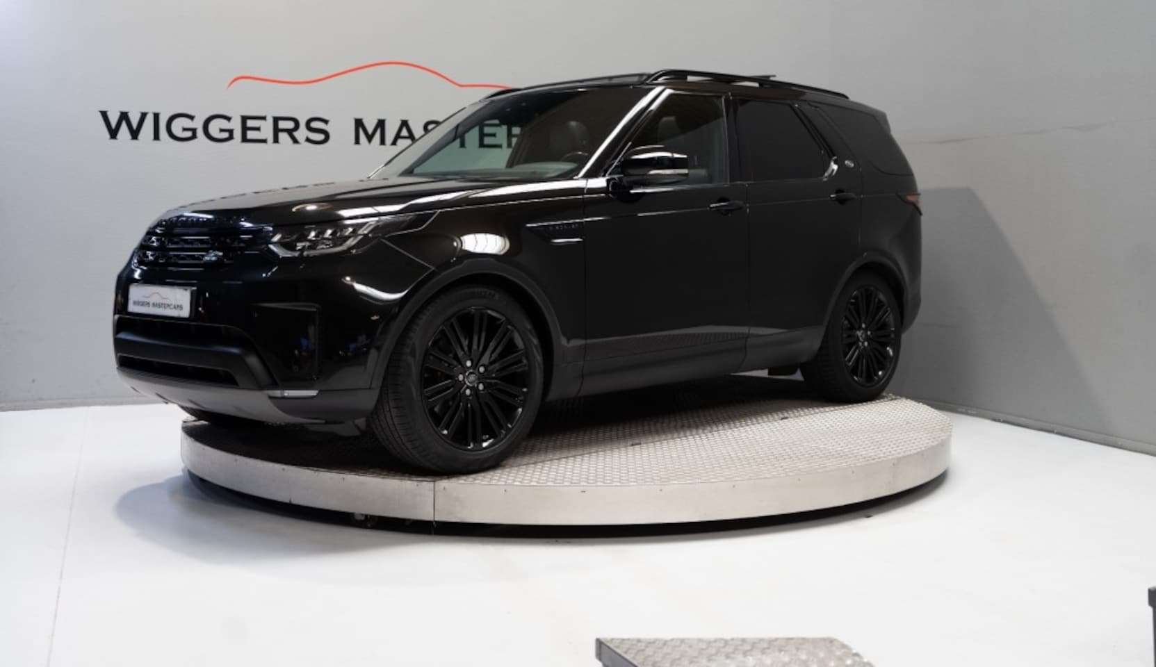 Land Rover Discovery - 5 HSE 3,0 TDV6 258 pk diesel Grijs Kenteken ( Incl.a.bank en ramen) - AutoWereld.nl