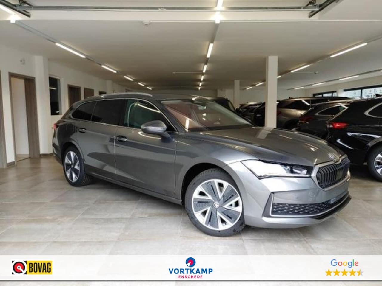 Skoda Superb - 1.5 TSI DSG SELECTION TREKHAAK/CAMERA/HUD/NAVI/ACC/STOELVERW - AutoWereld.nl