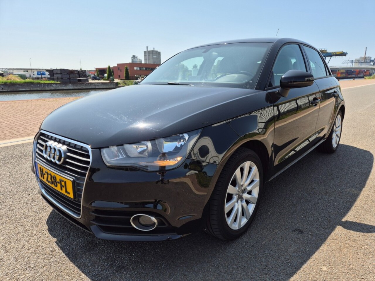Audi A1 - 1.2 TFSI AMB. PL. B. - AutoWereld.nl
