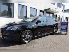 Ford Focus - 1.0 EBH ST L. XBNS