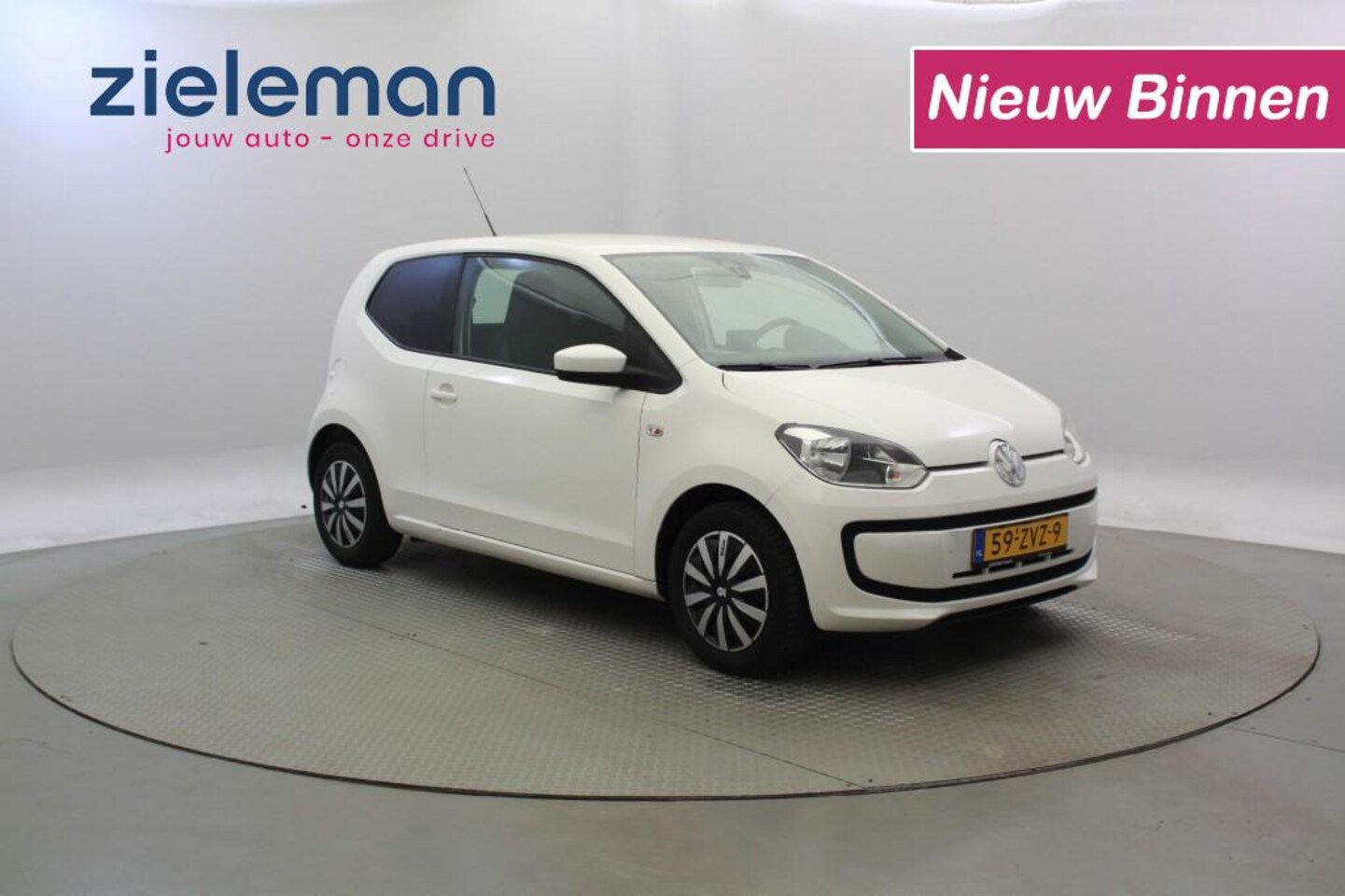 Volkswagen Up! - 1.0 move up! BlueMotion  - Navi, Cruise, Airco - AutoWereld.nl