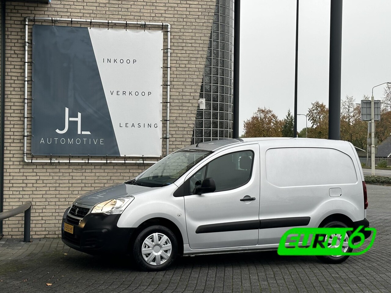 Peugeot Partner - 120 1.6 BlueHDi 75 L1 Premium*AIRCO*CRUISE*PDC* - AutoWereld.nl