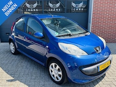 Peugeot 107 - 1.0-12V XR
