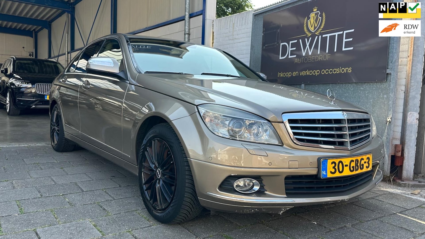 Mercedes-Benz C-klasse - 180 K Elegance Navi|Leder|NAP|ECC|Xenon|Rijdt zeer goed! - AutoWereld.nl