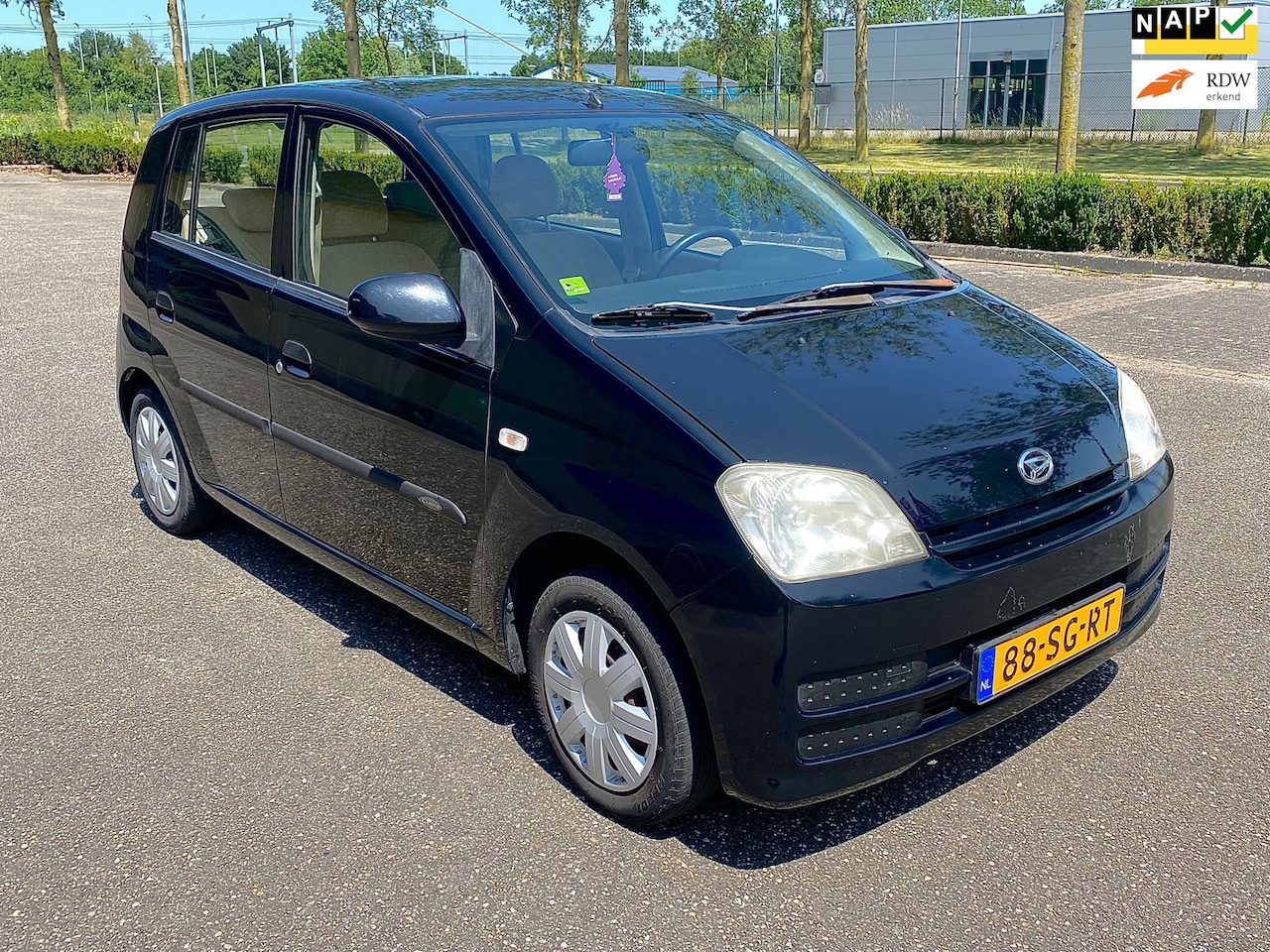 Daihatsu Cuore - 1.0-12V Sporty 1.0-12V Sporty (Automaat) Airco (Nieuwe APK) - AutoWereld.nl
