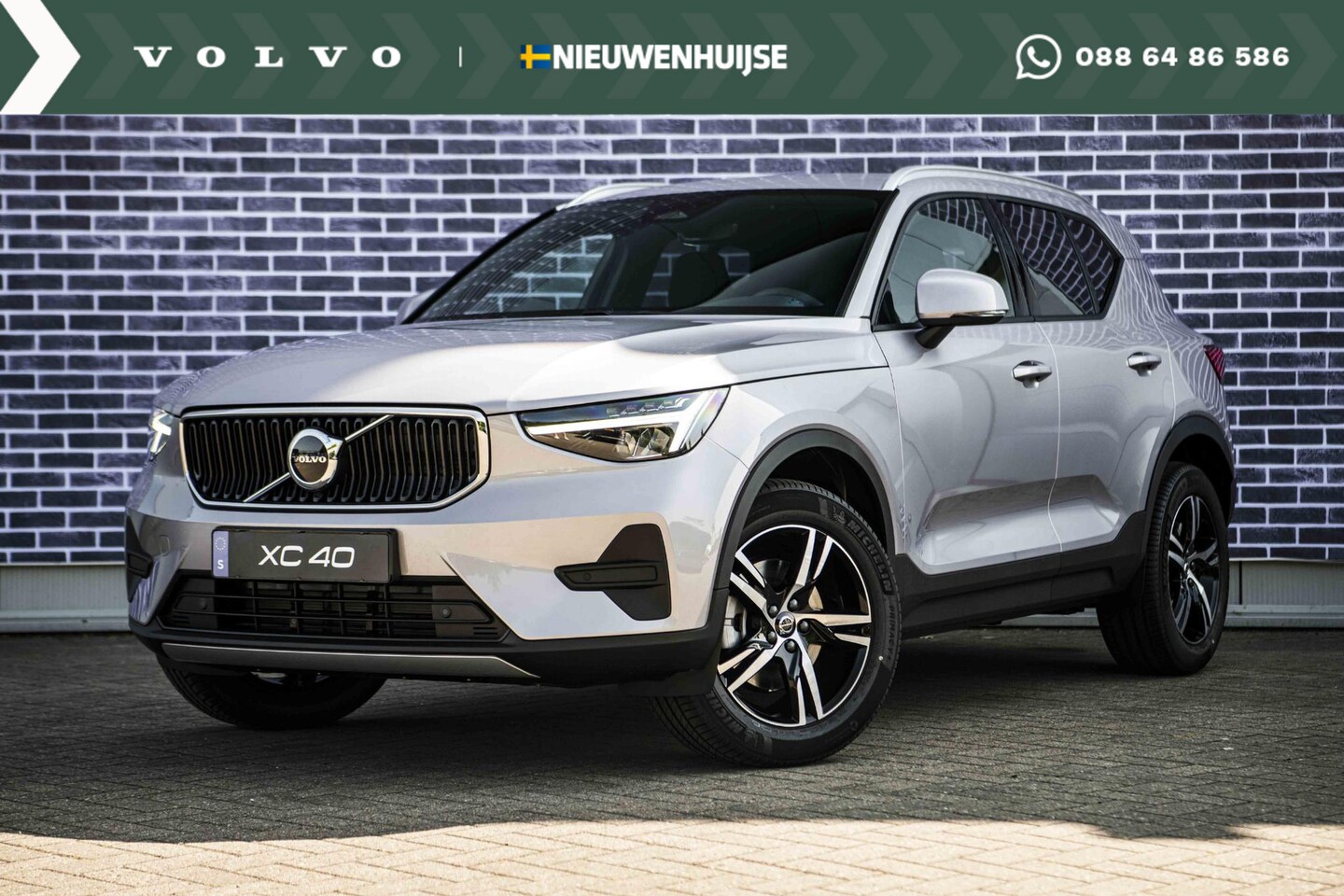 Volvo XC40 - 2.0 B3 Business Edition | Stoel en Stuurverwarming | Harman Kardon | Adaptieve Cruise Cont - AutoWereld.nl