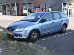 Ford Focus Wagon - 1.6-16V Champion, Airco, Elektr pakket, Trekhaak
