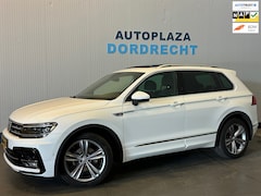 Volkswagen Tiguan - 1.5 TSI ACT Highline R-Line