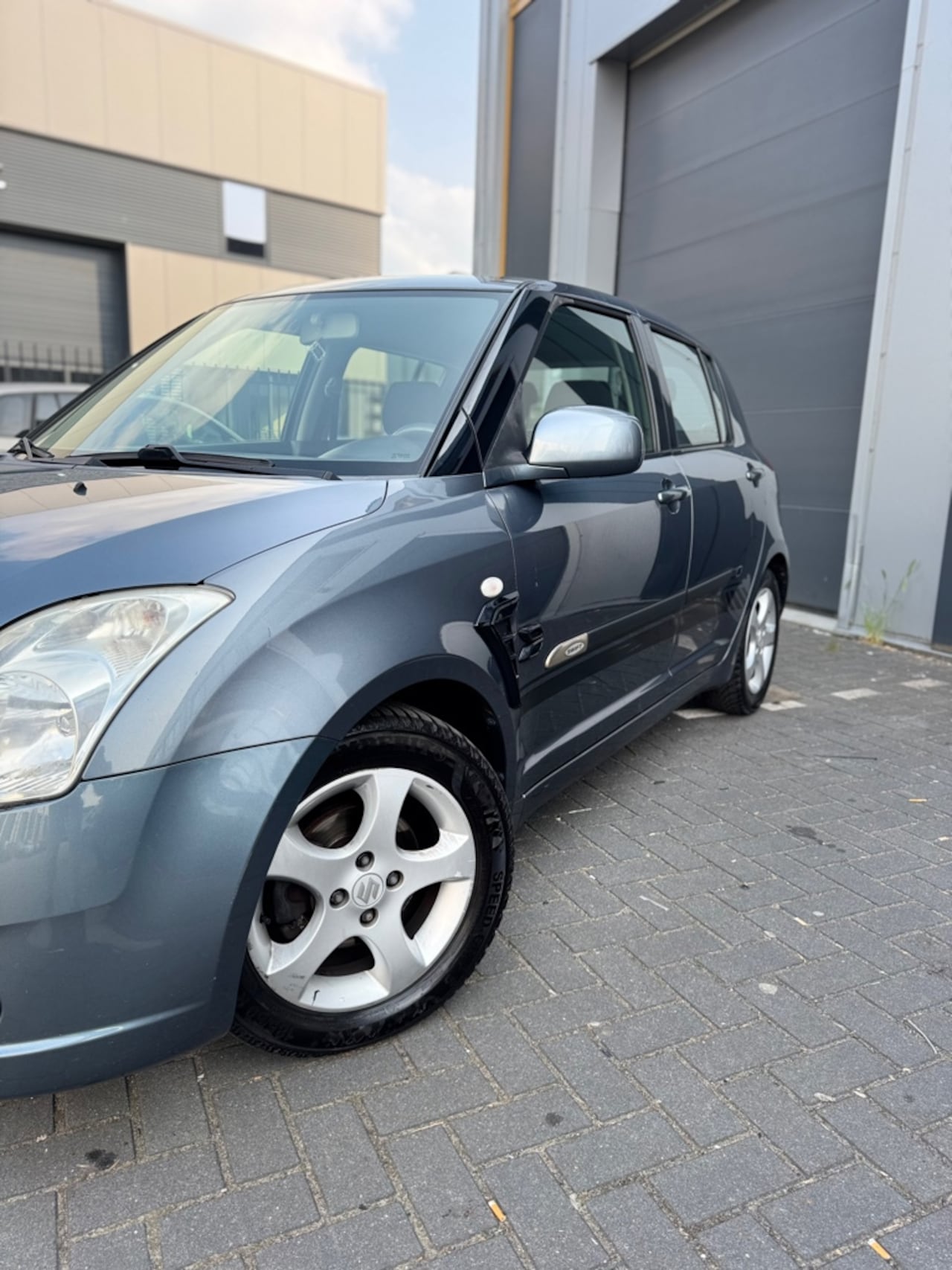 Suzuki Swift - 1.3 Shogun 1.3 Shogun - AutoWereld.nl