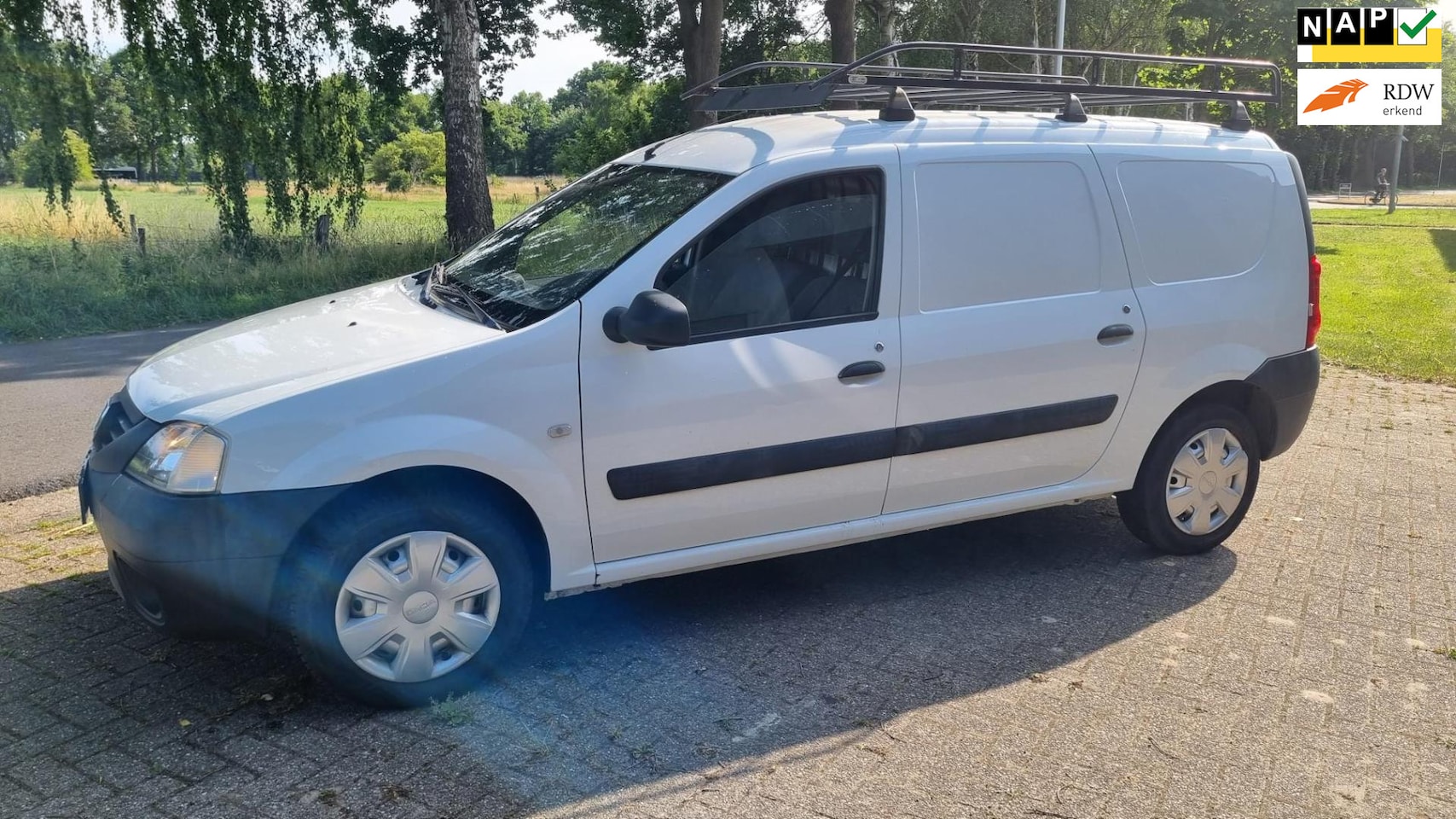 Dacia Logan - 1.4 BENZINE 144000KM 40 EURO P/M WEGENB PARTICULIER - AutoWereld.nl