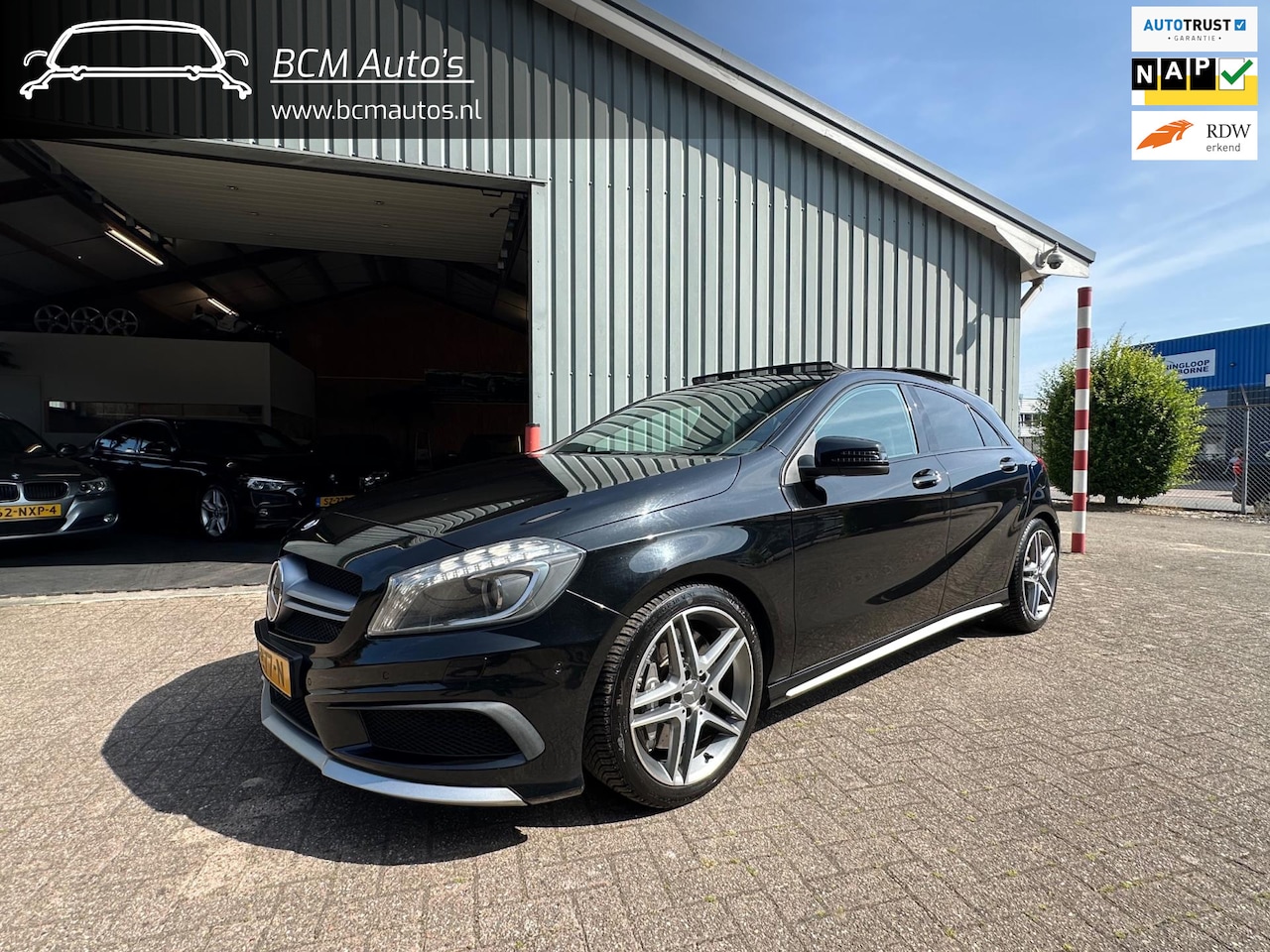 Mercedes-Benz A-klasse - AMG 45 4MATIC |Pano|Leer|Xenon|Stoelvw|Origineel| - AutoWereld.nl
