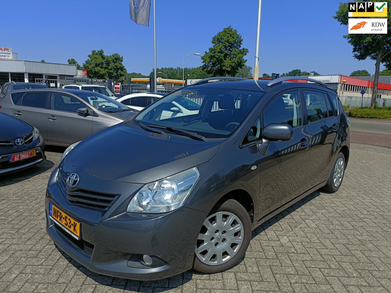 Toyota Verso - 1.8 VVT-i Aspiration 7p. 1.8 VVT-i Aspiration 7p./AUTOMAAT - AutoWereld.nl