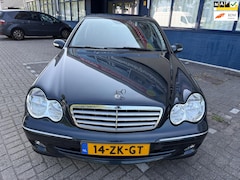 Mercedes-Benz C-klasse - 180 K. Elegance ((( 102000 ))) NAP ))) als nieuw
