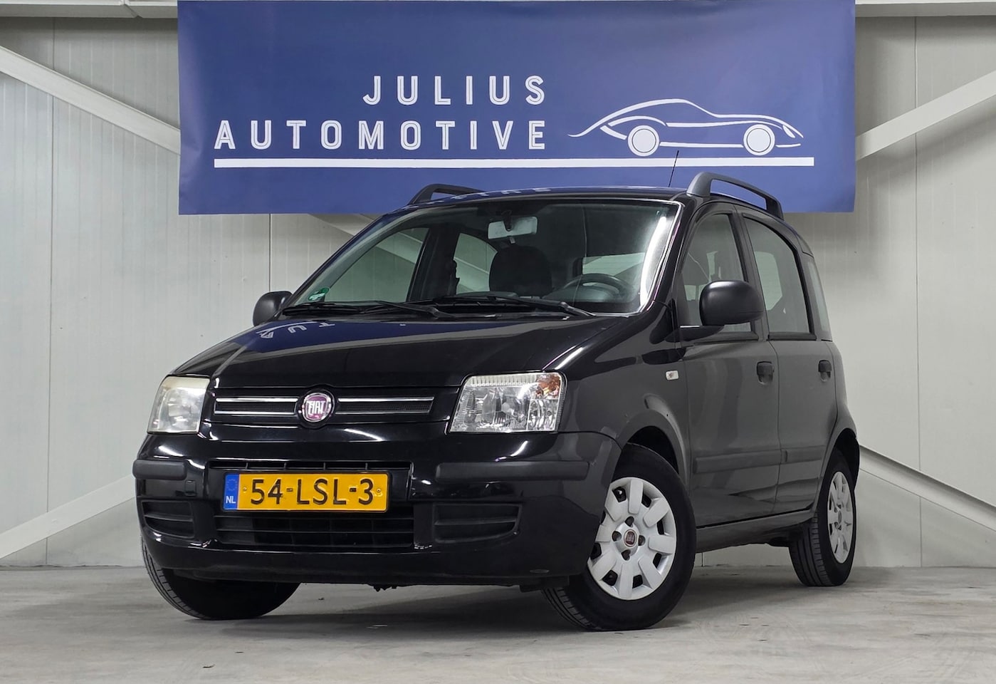 Fiat Panda - 1.2 Active Volledig Onderhouden Trekhaak Nieuwe APK! - AutoWereld.nl