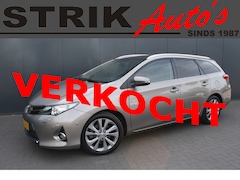 Toyota Auris Touring Sports - 1.8 Hybrid Lease Pro - NAVIGATIE - CAMERA - PANORAMADAK