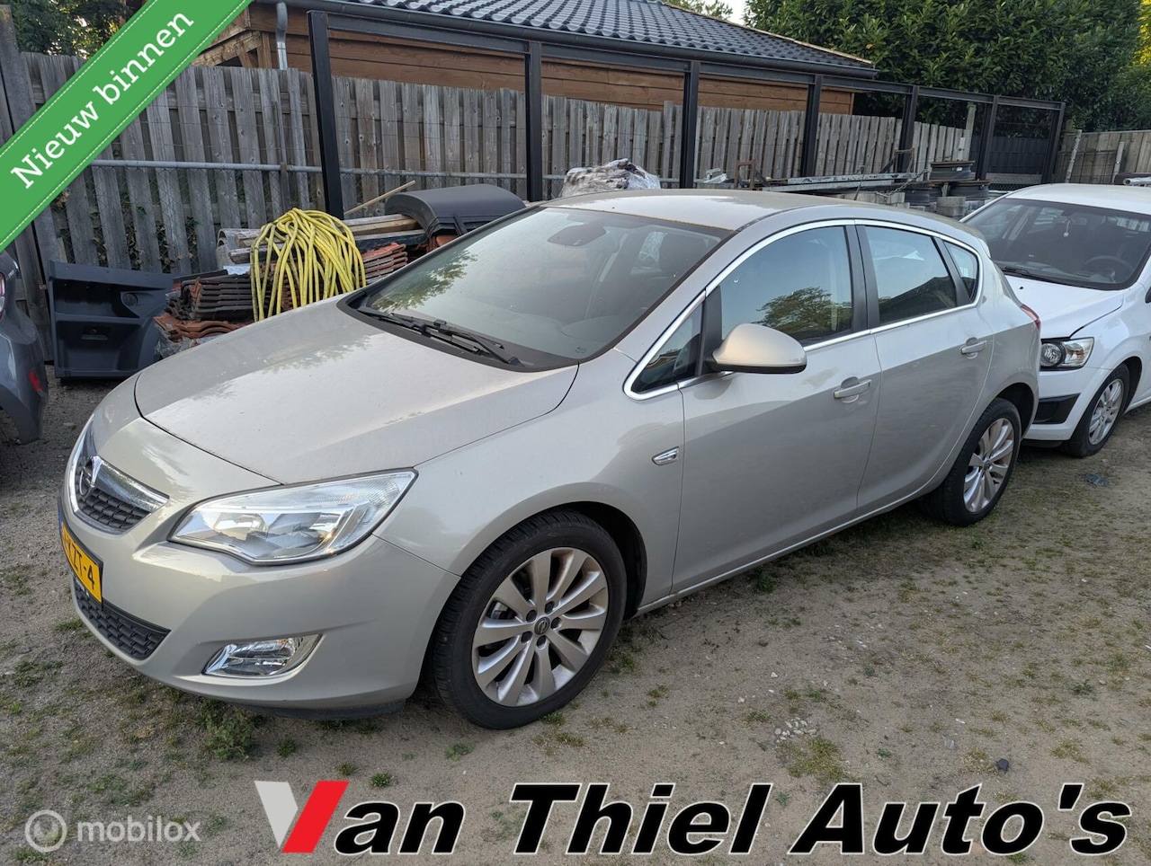 Opel Astra - 1.6 Cosmo airco half leder - AutoWereld.nl