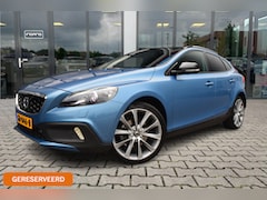 Volvo V40 Cross Country - 1.6 T4 Summum | Pano | Camera | Trekhaak |