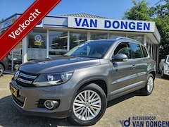 Volkswagen Tiguan - 1.4 TSI Sport&Style | Automaat / Trekhaak | 76.000 KM
