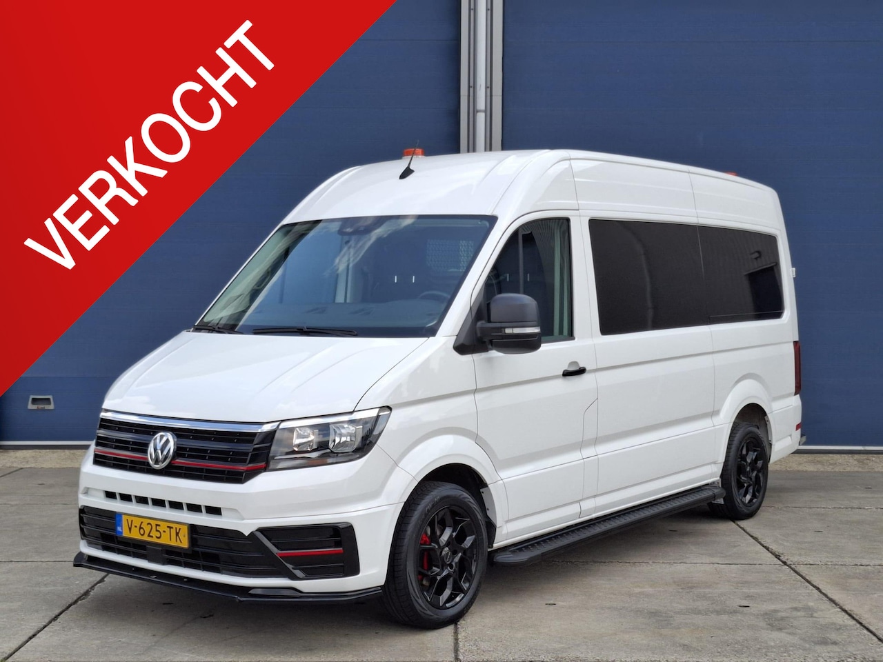 Volkswagen Crafter - 35 2.0 TDI L3H3 Highline AIRCO / CRUISE CONTROLE / NAVI / EURO 6 - AutoWereld.nl