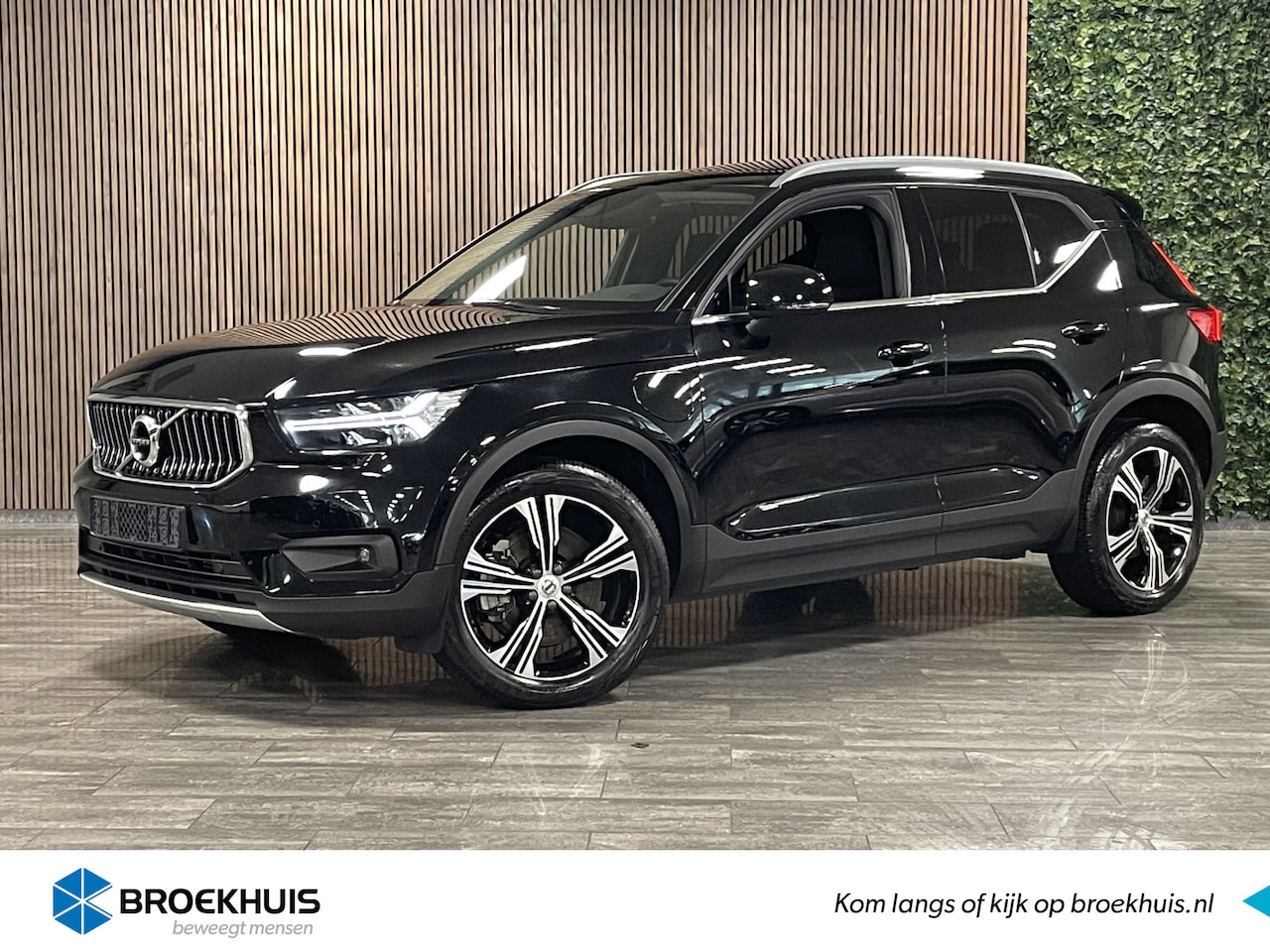 Volvo XC40 - T5 Recharge Inscription | Schuifdak | Parkeercamera | Cruise Control | 19 Inch | Keyless D - AutoWereld.nl