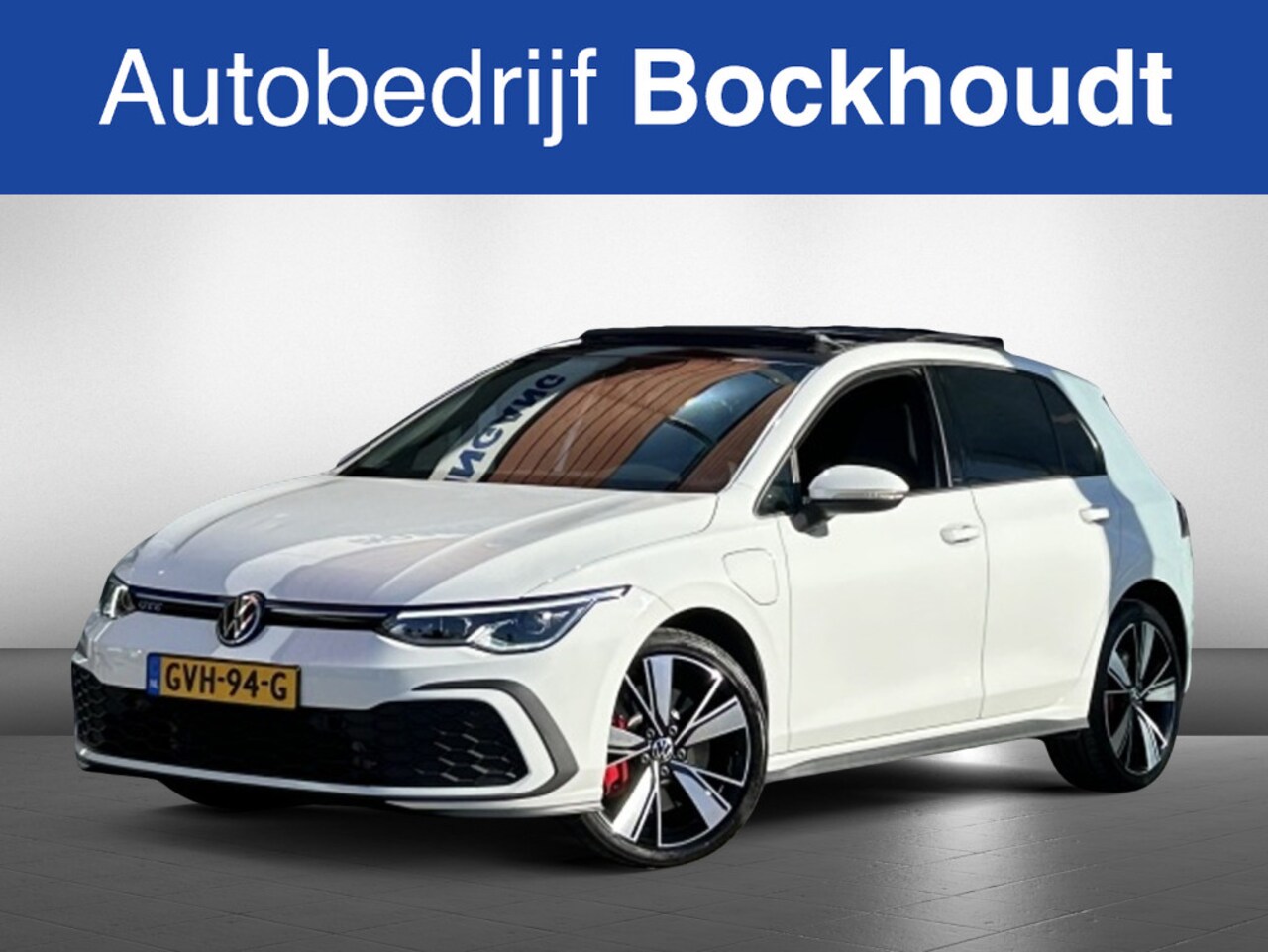 Volkswagen Golf - 1.4 eHybrid GTE | Panoramadak | Stoelverwarming - AutoWereld.nl