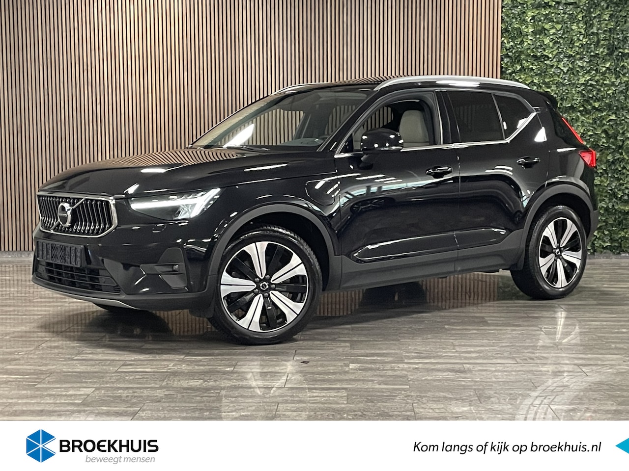 Volvo XC40 - T5 Recharge Ultimate Bright | Schuifdak | Trekhaak | All Season banden | Bestuurdersstoel - AutoWereld.nl