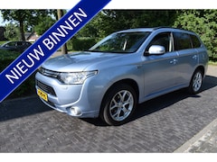 Mitsubishi Outlander - 2.0 PHEV Instyle+ ADAPT, LEER, DAK. FULL